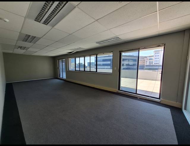 417M² OFFICE TO LET IN SANDTON CENTRAL